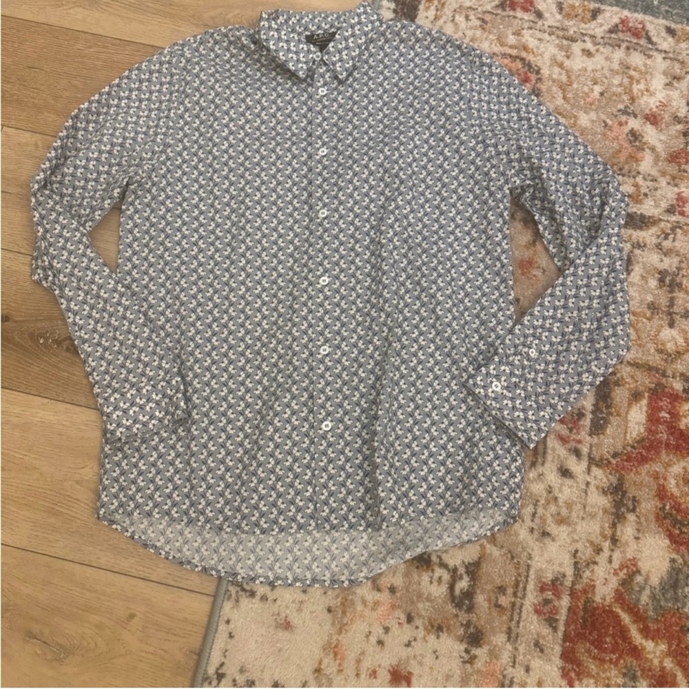 A.P.C. Navy and White Geometric Shirt